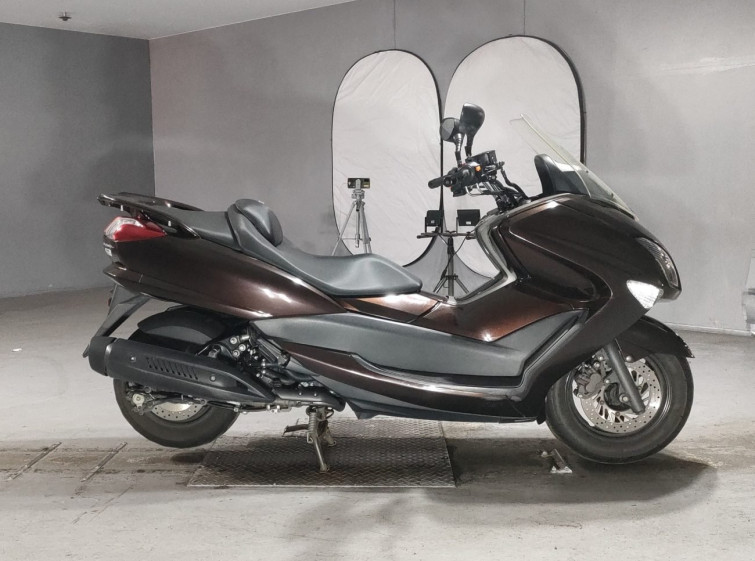 Мотоцикл Yamaha MAJESTY 250 з пробігом 46468 km