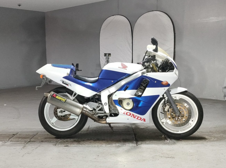 Мотоцикл Honda CBR250R с пробегом 26277 km