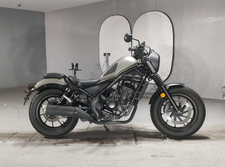 Мотоцикл Honda REBEL CMX250 з пробігом 7160 km
