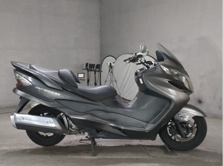 Мотоцикл Suzuki SKYWAVE 250S з пробігом 28647 km