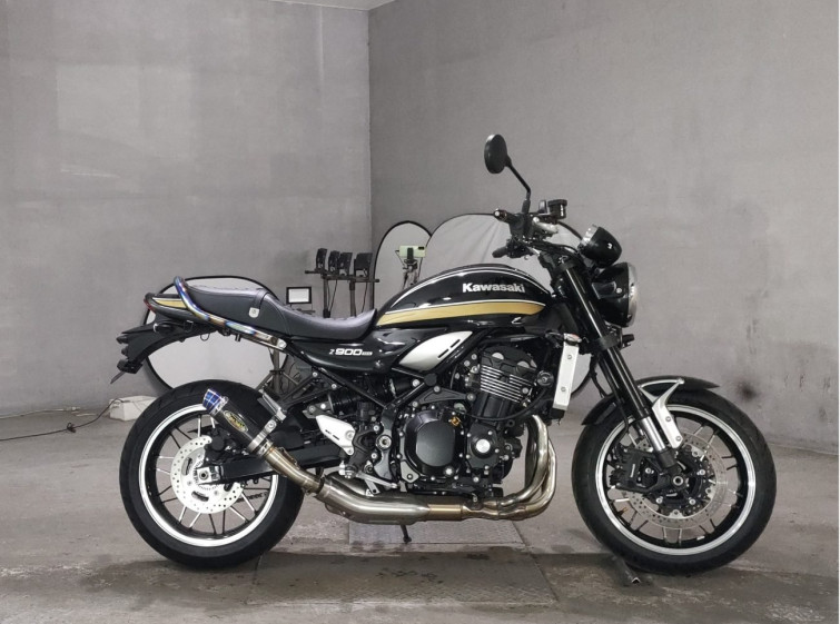 Мотоцикл Kawasaki Z900RS с пробегом 904 km
