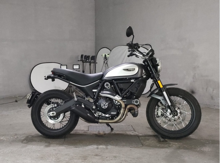 Мотоцикл Ducati SCRAMBLER 803 CLASSIC с пробегом 25285 km
