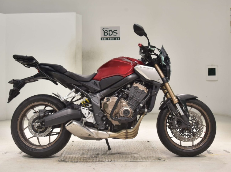 Мотоцикл Honda CB650R с пробегом 27858 km