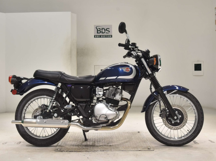 Мотоцикл Kawasaki W230 с пробегом 1176 km