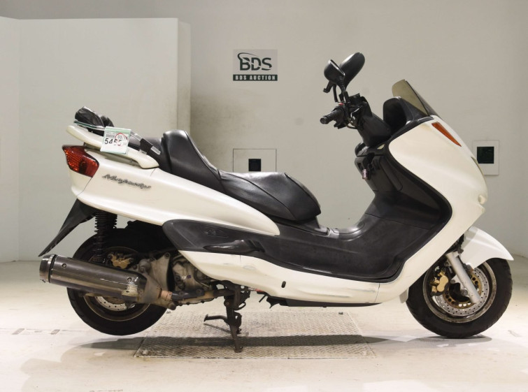 Мотоцикл Yamaha MAJESTY 250 з пробігом 56896 km