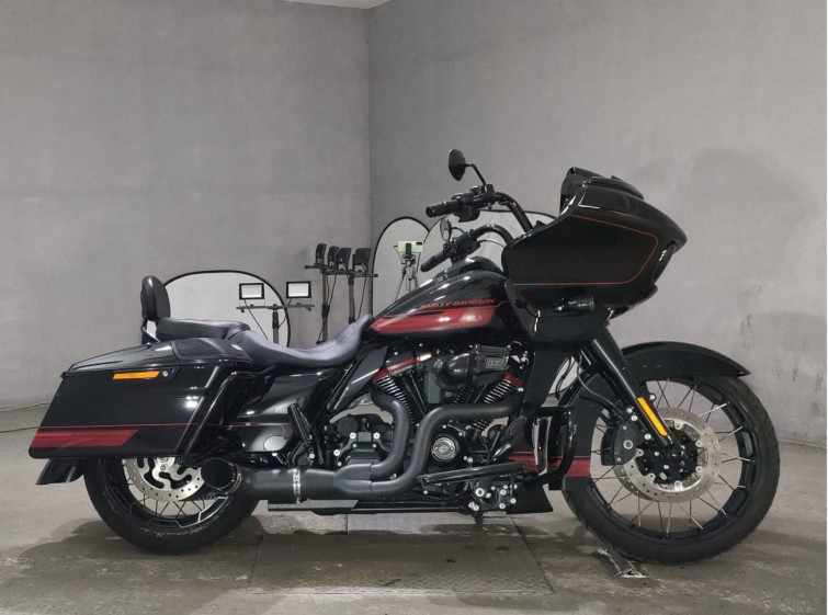 Мотоцикл HD ROAD GLIDE FLTRXSE1923 CVO з пробігом 482 km