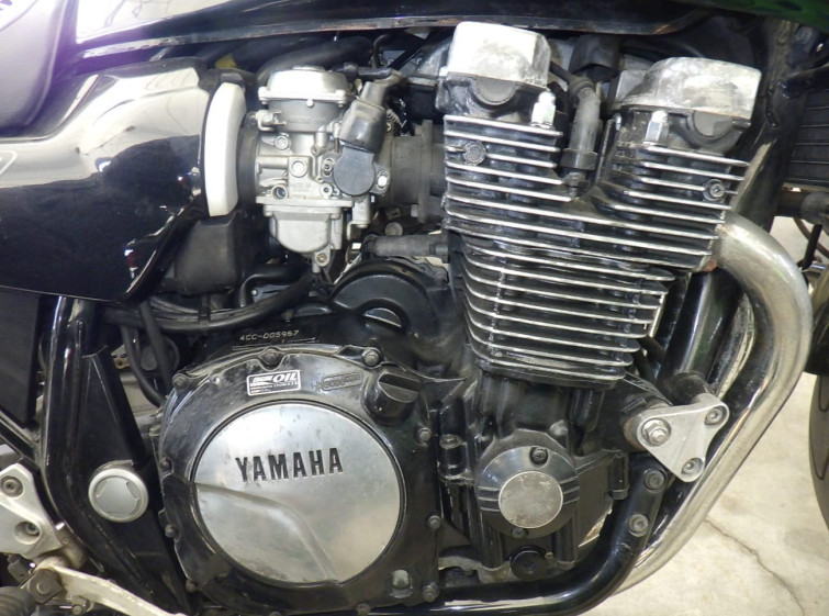 Мотоцикл Yamaha XJR1200R з пробігом 12848 km