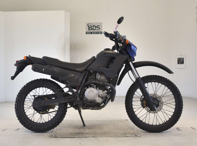 Мотоцикл Honda XL250 DEGREE з пробігом 24857 km