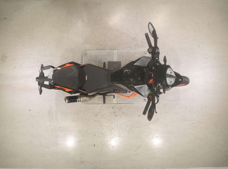 Мотоцикл KTM 390 DUKE с пробегом 5106 km
