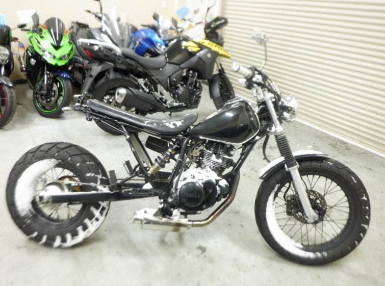 Мотоцикл Yamaha TW200 с пробегом 10369 km