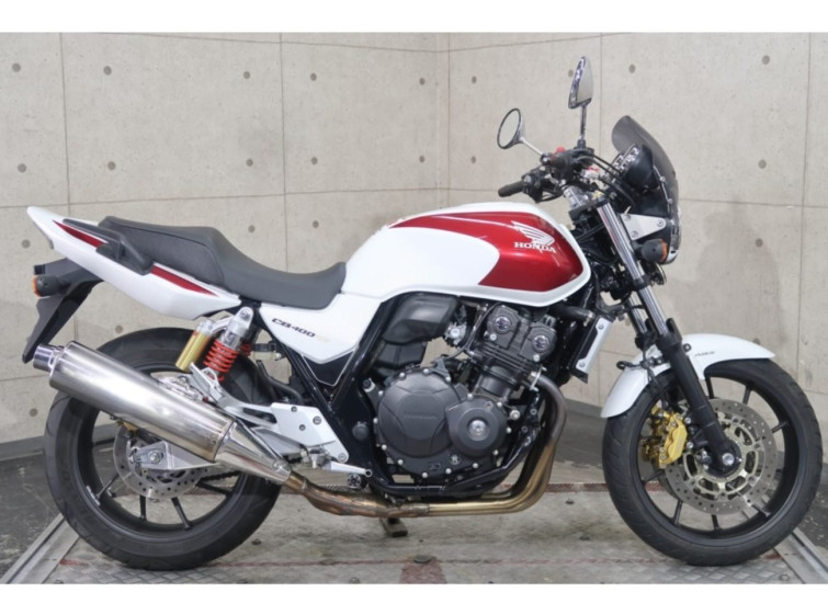 Мотоцикл Honda CB400SF ABS с пробегом 5109 km