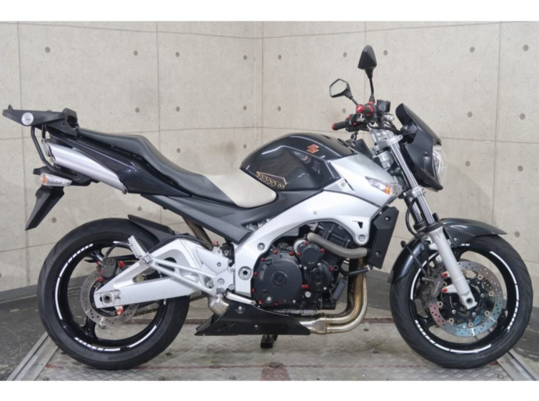 Мотоцикл Suzuki GSR400 с пробегом 16601 km