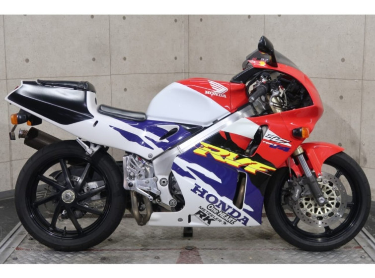 Мотоцикл Honda RVF400 з пробігом 37004 km