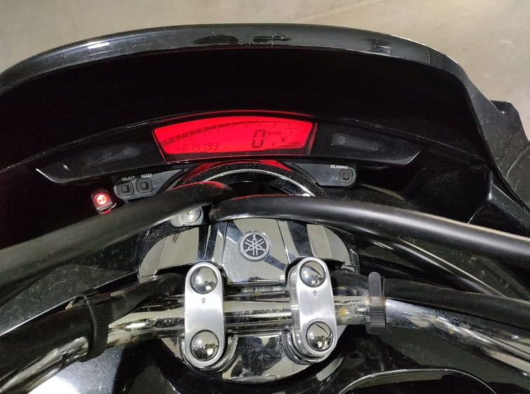 Мотоцикл Yamaha MAXAM250 з пробігом 14193 km