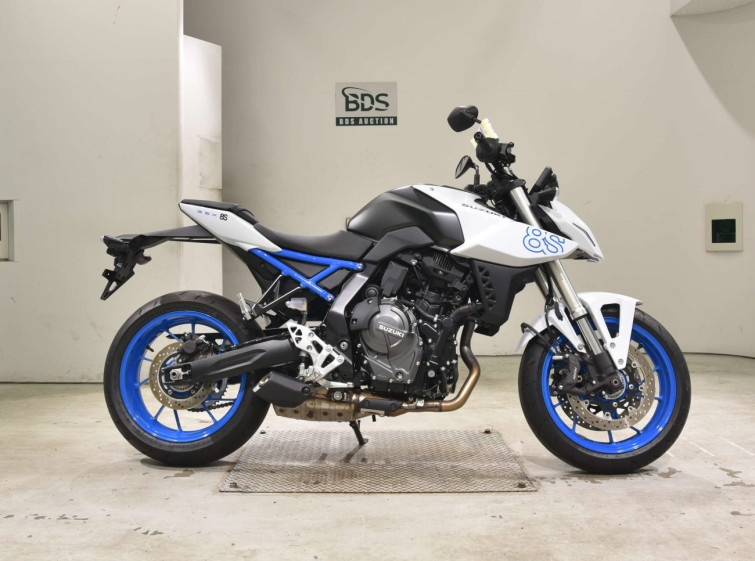 Мотоцикл Suzuki GSX-8S з пробігом 304 km