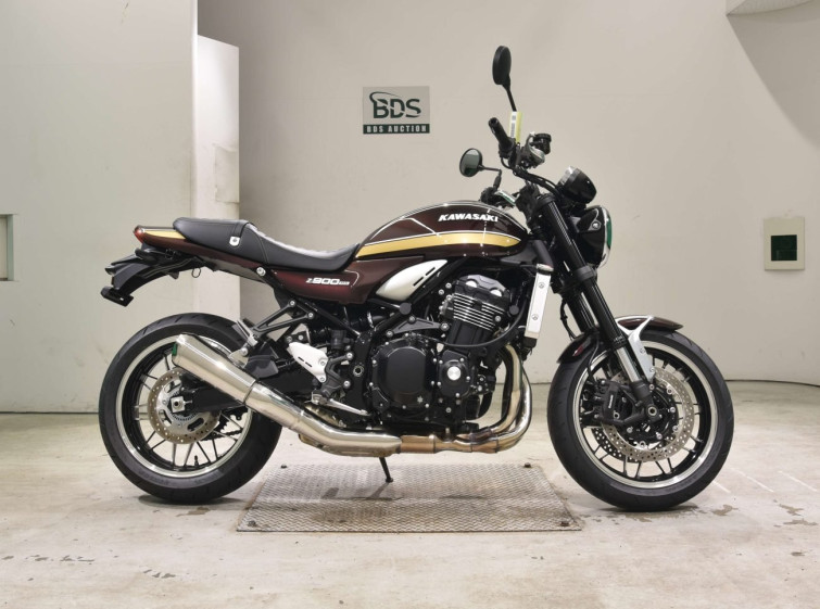 Мотоцикл Kawasaki Z900RS с пробегом 564 km