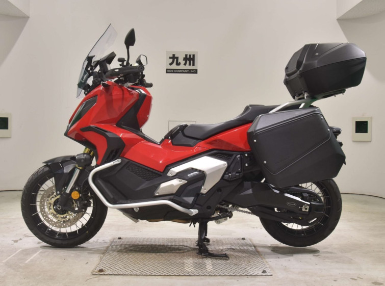 Мотоцикл Honda X-ADV750-2 с пробегом 2157 km
