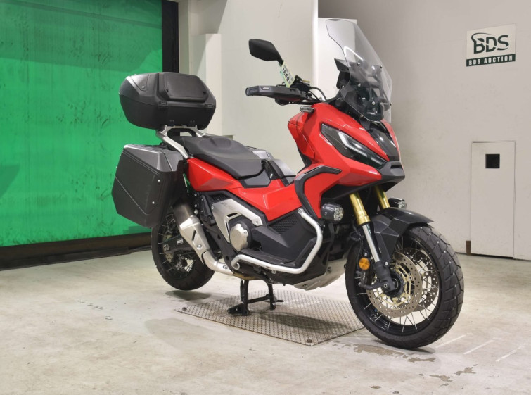 Мотоцикл Honda X-ADV750-2 с пробегом 2157 km