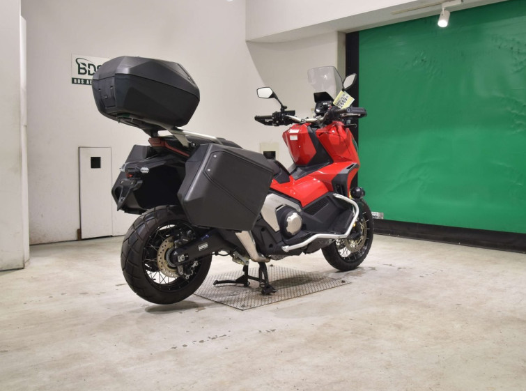 Мотоцикл Honda X-ADV750-2 с пробегом 2157 km