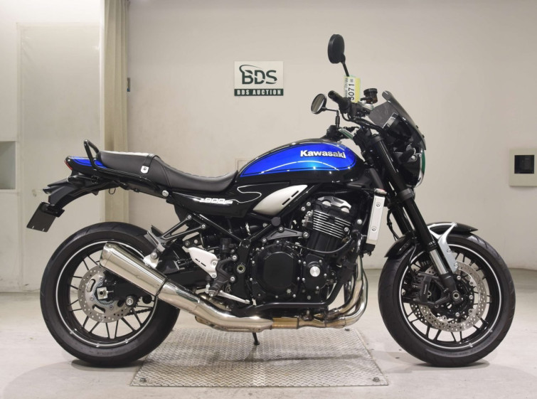 Мотоцикл Kawasaki Z900RS с пробегом 8466 km