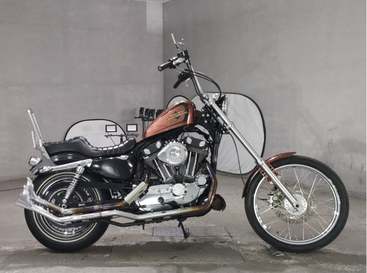 Мотоцикл HD SPORTSTER SEVENTY-TWO XL1200V с пробегом 16221 km