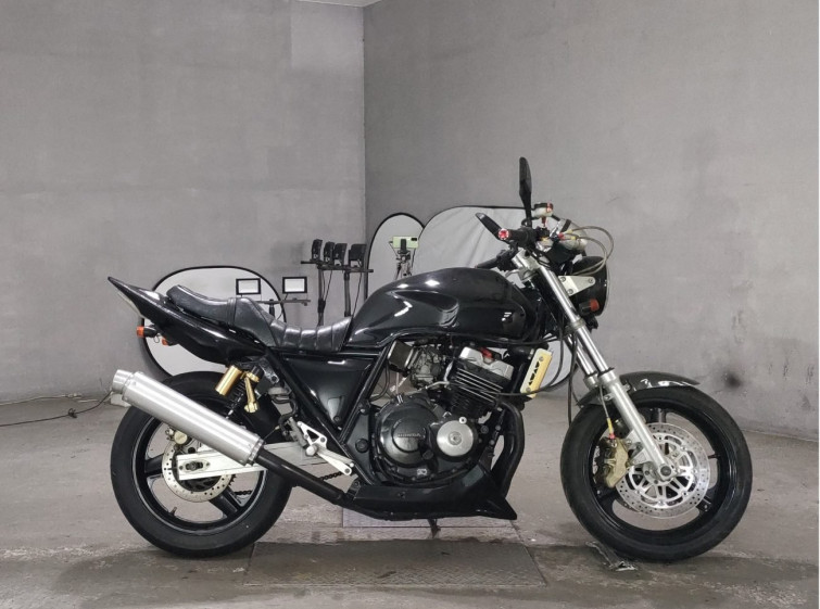 Мотоцикл Honda CB400SF з пробігом 206 km