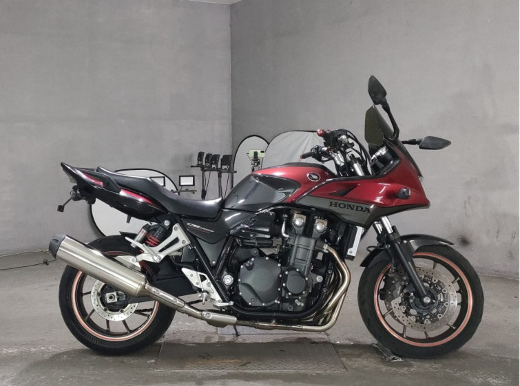 Мотоцикл Honda CB1300 SUPER BOL D’OR с пробегом 39732 km