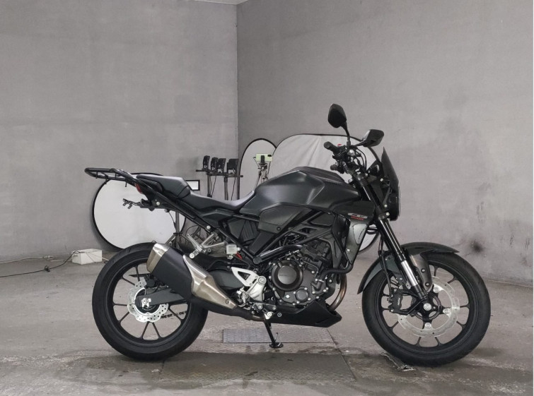 Мотоцикл Honda CB250R з пробігом 3733 km