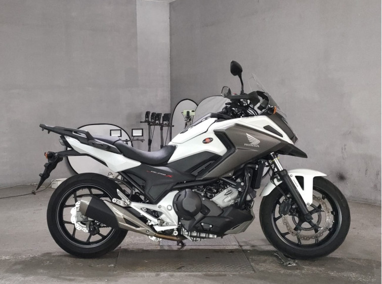Мотоцикл Honda NC750XD з пробігом 15958 km