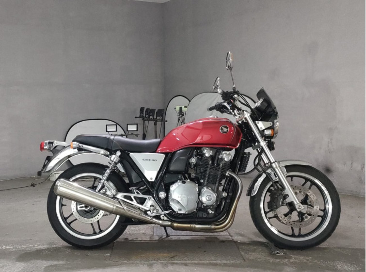 Мотоцикл Honda CB1100 з пробігом 26987 km