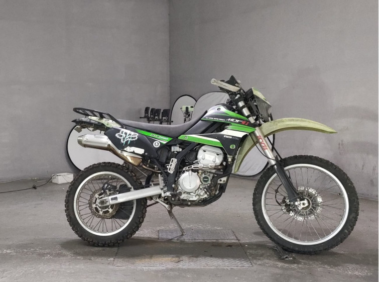 Мотоцикл Kawasaki KLX250 с пробегом 15687 km