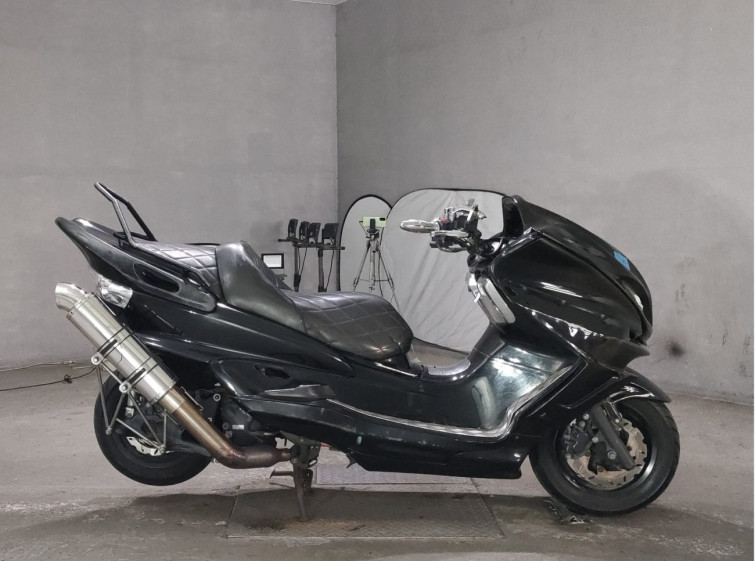 Мотоцикл Yamaha MAJESTY 250C з пробігом 10830 km