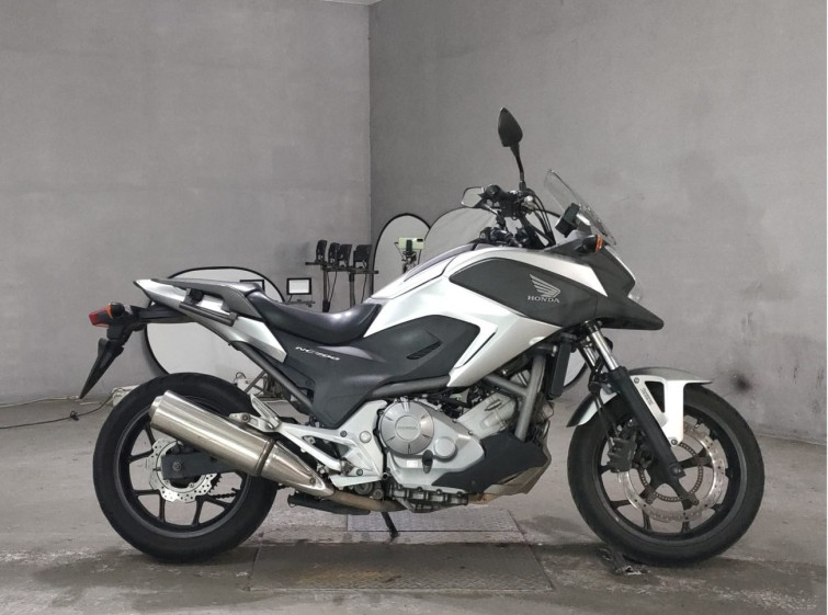 Мотоцикл Honda NC700XLD з пробігом 129755 km