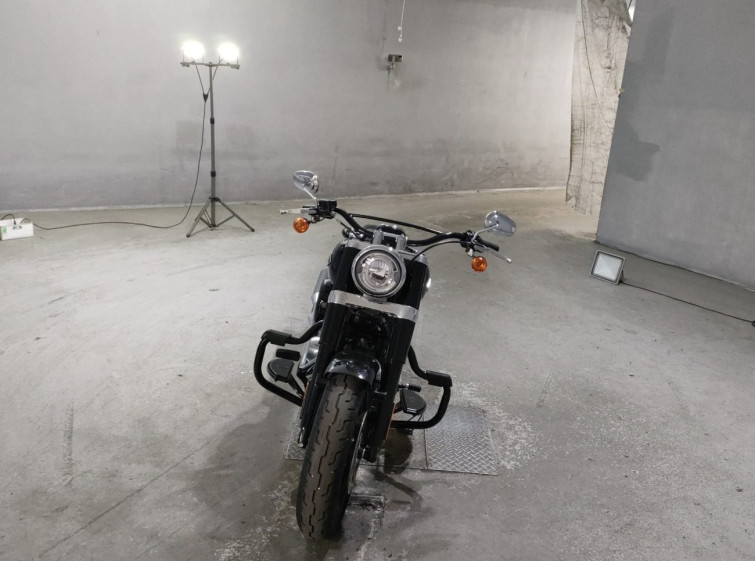 Мотоцикл HD SLIM FLSL1750 с пробегом 2534 km
