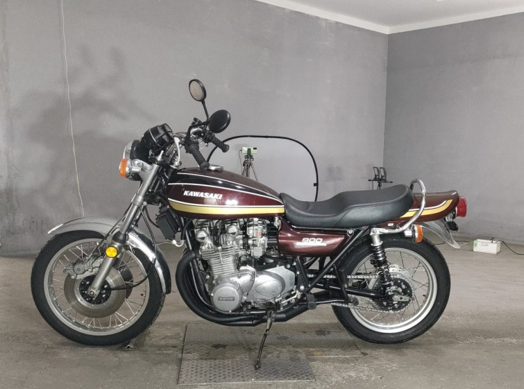 Мотоцикл Kawasaki Z1 900 SUPERFOUR з пробігом 21813 m