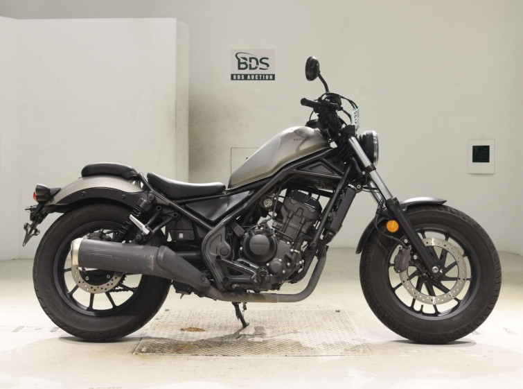 Мотоцикл Honda REBEL CMX250 з пробігом 21637 km