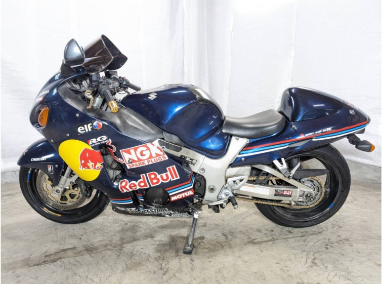 Мотоцикл Suzuki GSX1300R HAYABUSA з пробігом 40245 km