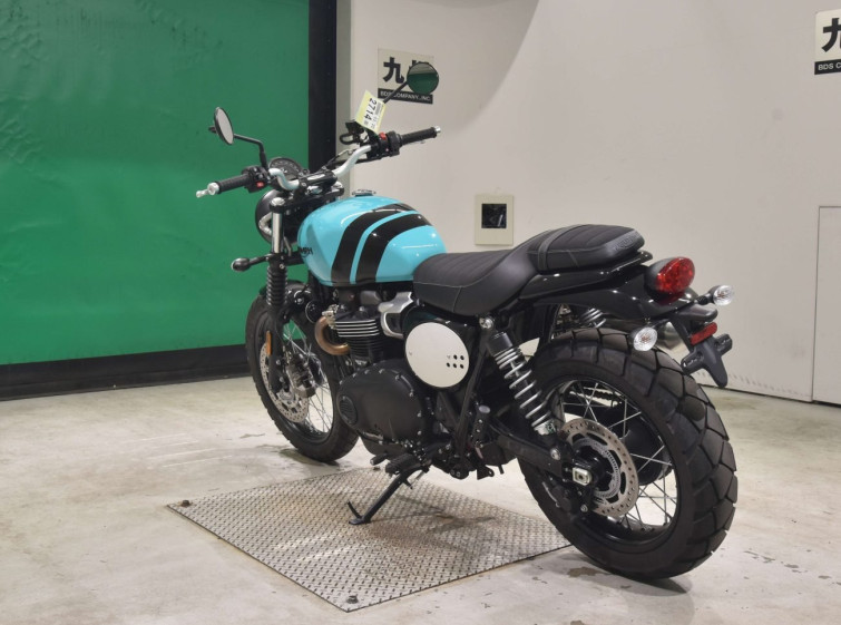 Мотоцикл Triumph SCRAMBLER 900 з пробігом 320 km