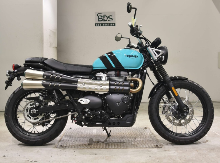 Мотоцикл Triumph SCRAMBLER 900 з пробігом 320 km