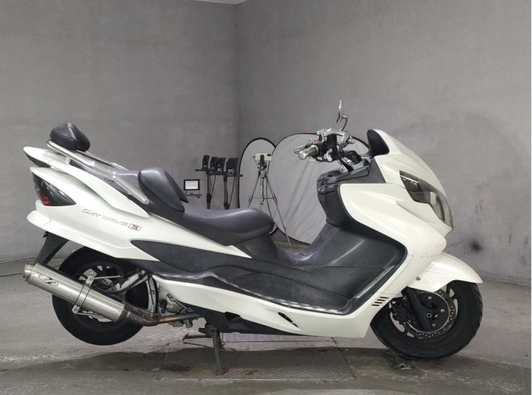 Мотоцикл Suzuki SKYWAVE 250