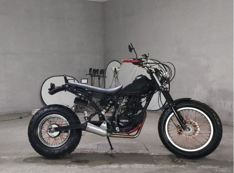 Мотоцикл Yamaha TW200 с пробегом 25511 km