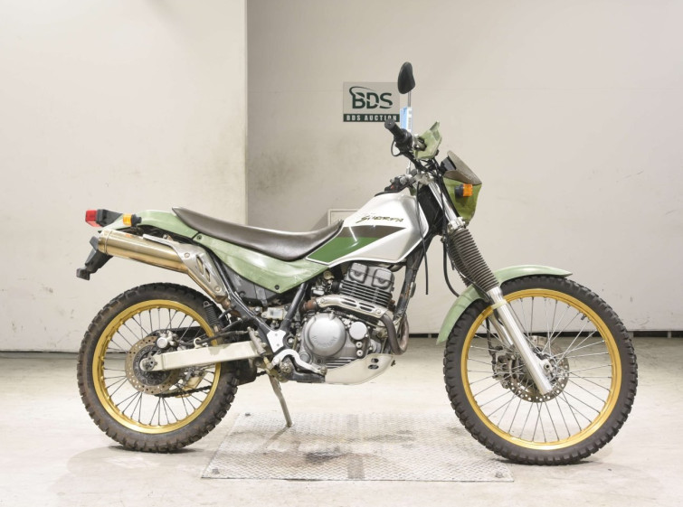 Мотоцикл Kawasaki SUPER SHERPA