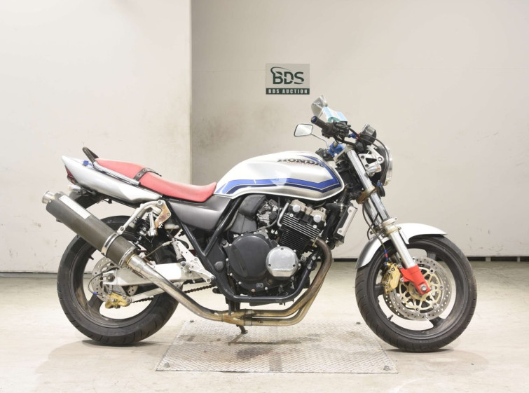 Мотоцикл Honda CB400SFV с пробегом 32182 km