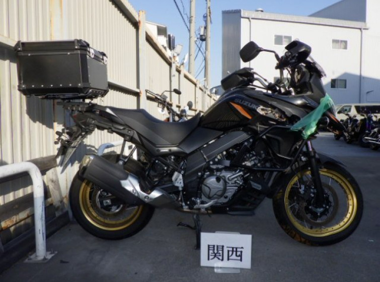 Мотоцикл Suzuki V-STROM DL650XTA з пробігом 5786 km