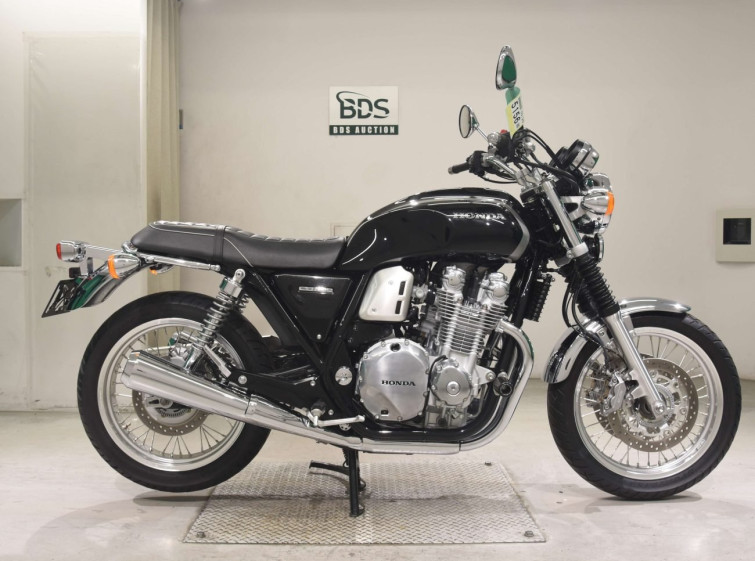 Мотоцикл Honda CB1100 з пробігом 3099 km