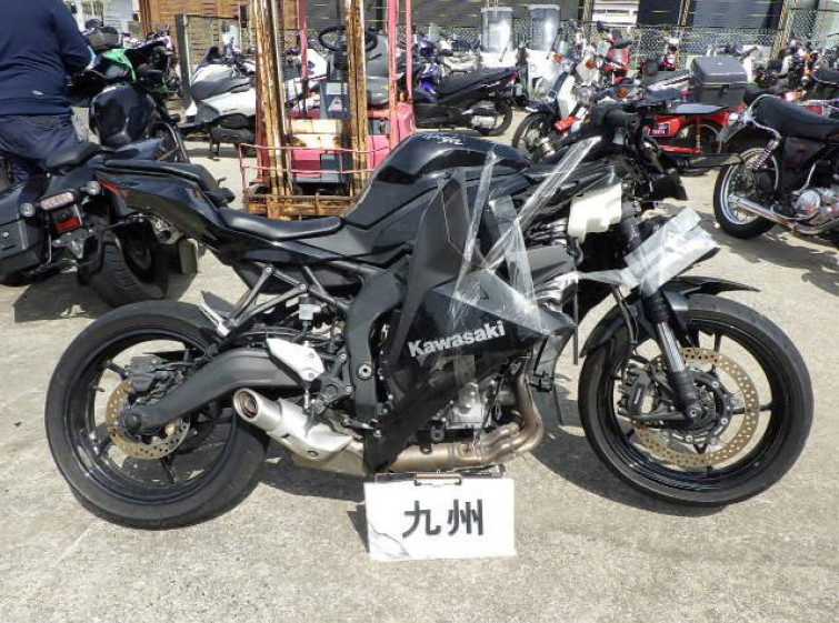 Мотоцикл Kawasaki NINJA ZX-25R