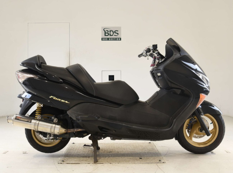 Мотоцикл Honda FORZA Z з пробігом 63996 km