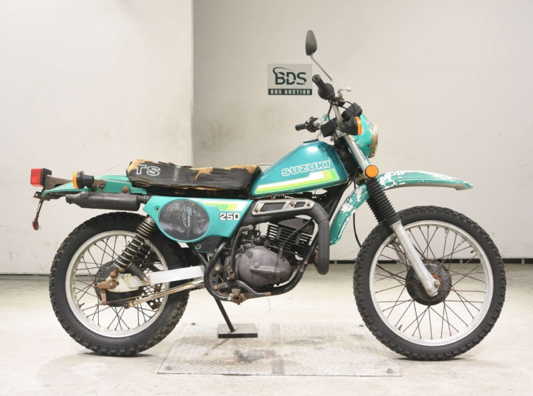 Мотоцикл Suzuki TS250 з пробігом 4497 km