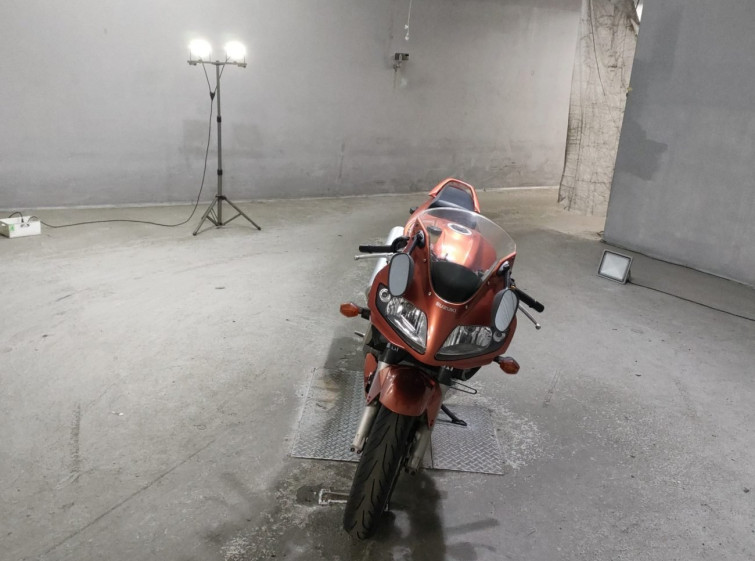 Мотоцикл Suzuki SV1000S с пробегом 24222 km