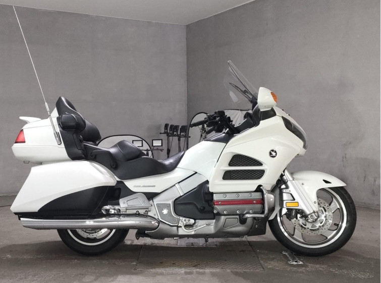 Мотоцикл Honda GL1800 з пробігом 32661 km